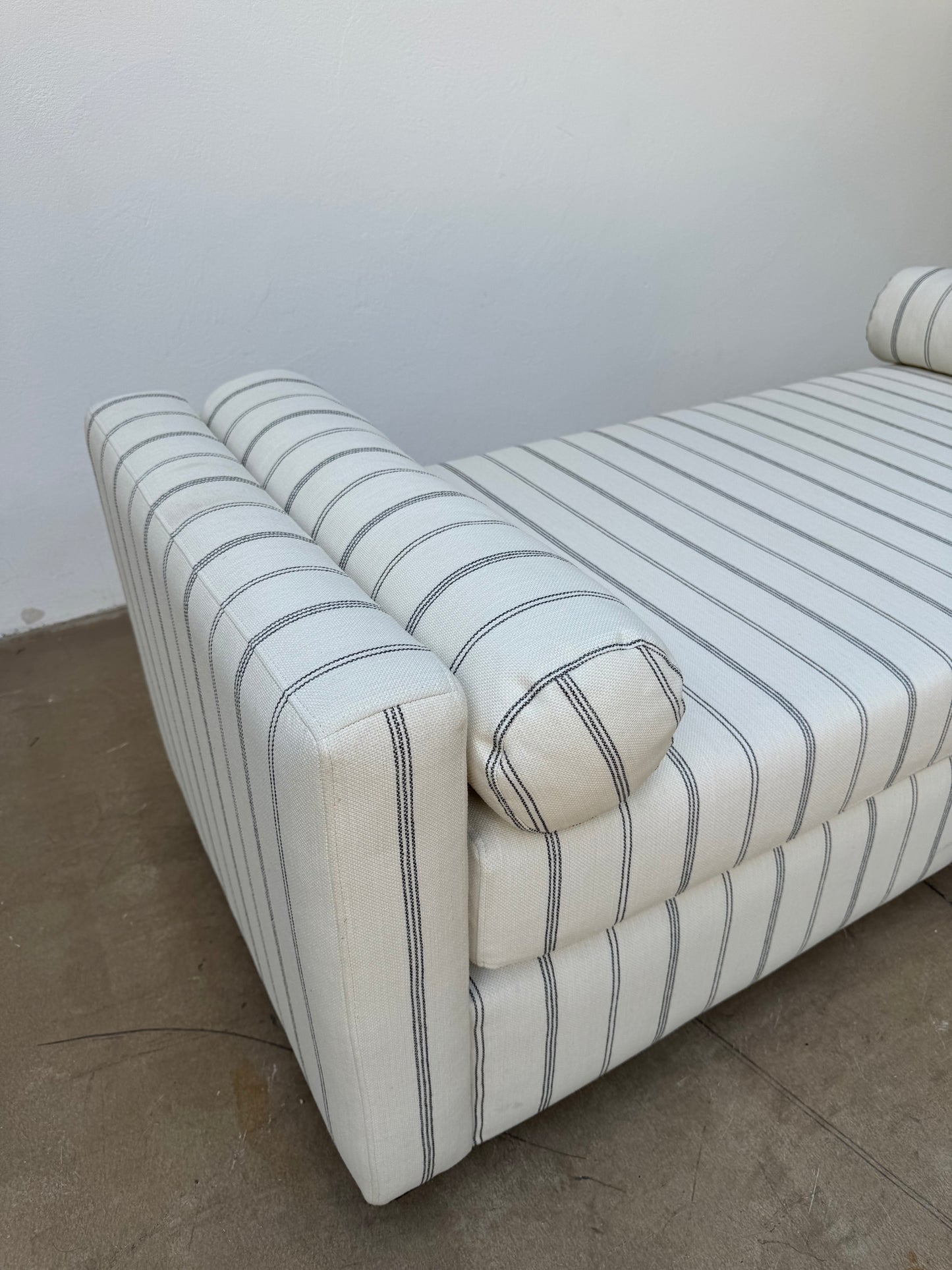 Chaise Romeo